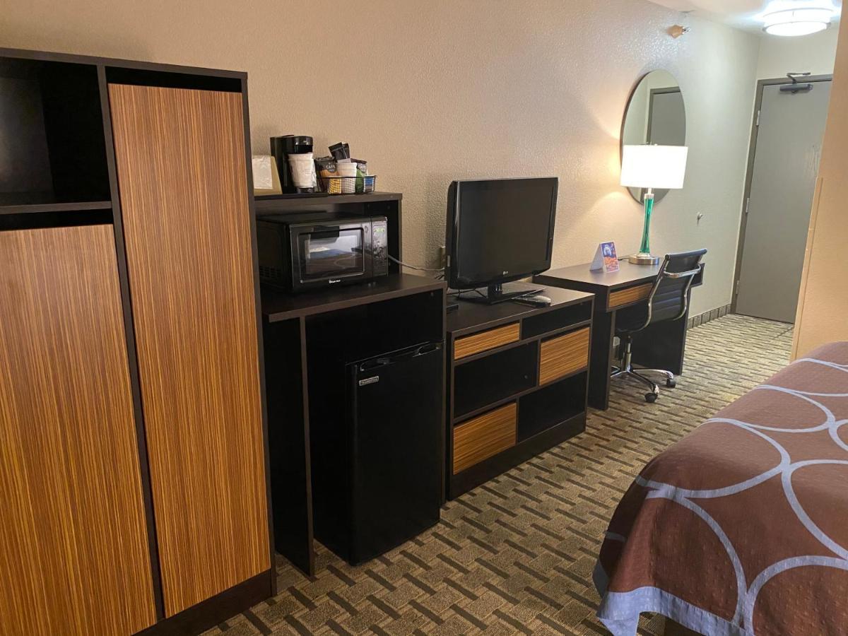 Super 8 By Wyndham Lynchburg Va Hotel Luaran gambar
